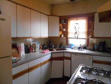 2215 Jethro Ave, Zion, IL 60099 - photo 6