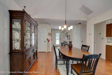 More View Dining Area