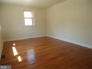 524 E Hector St unit 19, Conshohocken, PA 19428 - photo 3