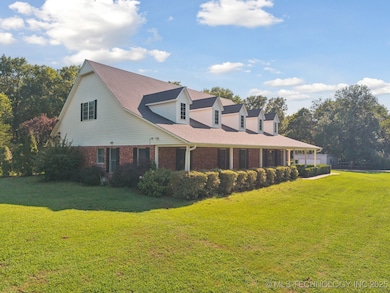 2475 W Lowry Rd, Claremore, OK 74017 - photo 2