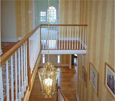 821 Elderberry Ln, West Chester, PA 19380 - photo 6