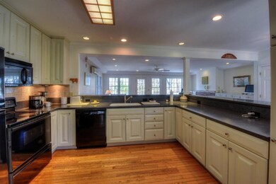 923 Old Post Rd, Cotuit, MA 02635 - photo 7