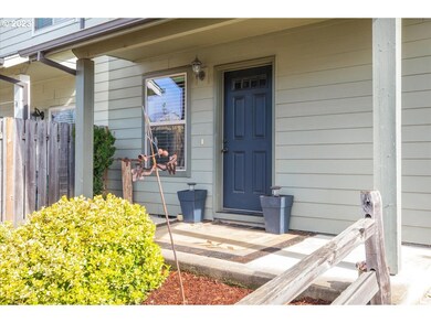 719 Garden Ct, Molalla, OR 97038 - photo 4