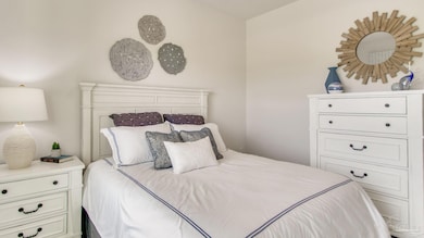 8657 Russellcross Blvd, Pensacola, FL 32507 - photo 5