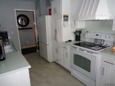 1168 Club Dr, Johnstown, PA 15905 - photo 6