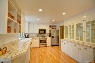 8114 224th St SW, Edmonds, WA 98026 - photo 6