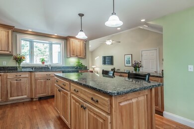 48 Mohawk Dr, Acton, MA 01720 - photo 6