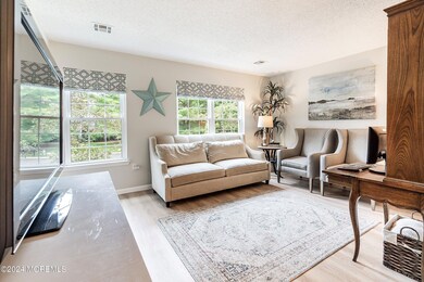 69 Arlington Ct unit 13, Holmdel, NJ 07733 - photo 4