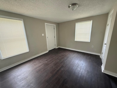 1439 Menager Rd, Memphis, TN 38106 - photo 6