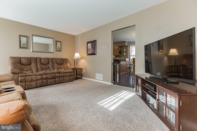 618 Bismarck Ct, Mantua, NJ 08051 - photo 5