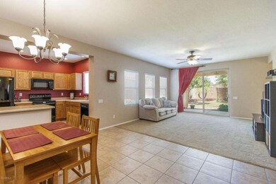 7) DINING TO GREAT ROOM
