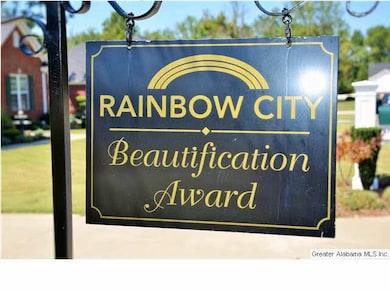 Welcome home to 202 Saint Andrews in Rainbow City,