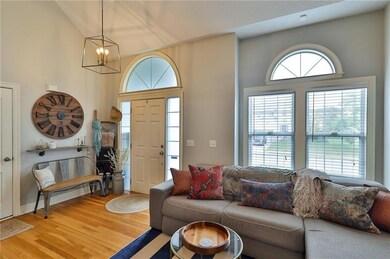 1501 Drury Cir, Raymore, MO 64083 - photo 6