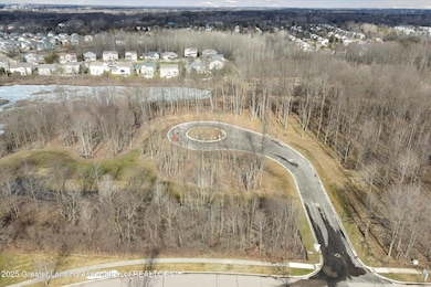 3729 Crane Cir, Okemos, MI 48864 - photo 2