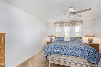 10634 W Pineaire Dr, Sun City, AZ 85351 - photo 7