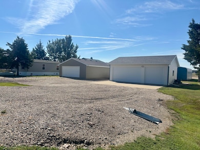 117 Linnell St, Pierre, SD 57501 - photo 7