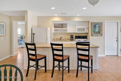 741FortFisherBoulevardNorth-7
