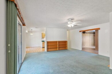 05_228WeedPatchDr_2008_FlexMLS800x600_80