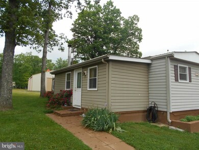 1667 Sawmill Rd, Hedgesville, WV 25427 - photo 4