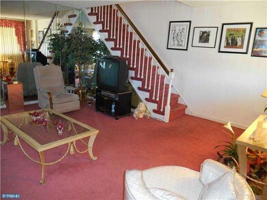 8659 Temple Rd, Philadelphia, PA 19150 - photo 5