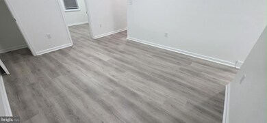 2233 N 16th St unit 2ND FL, Philadelphia, PA 19132 - photo 7