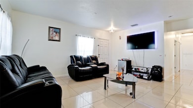 2330 28th Ave E, Palmetto, FL 34221 - photo 4