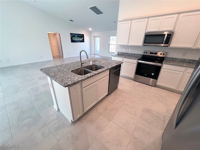 1422 SW 10th St, Cape Coral, FL 33991 - photo 4