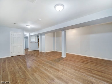 33 Kent St, Newark, NJ 07108 - photo 3