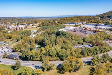 603 Calvert St, Staunton, VA 24401 - photo 6