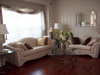 8 Chaucer Cir, Manchester Township, NJ 08759 - photo 4