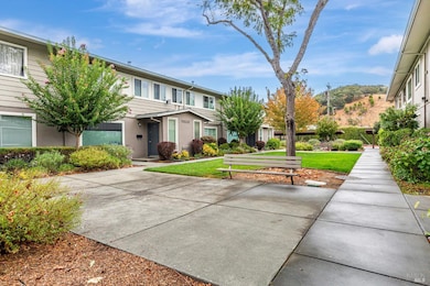 1064 Los Gamos Rd unit G, San Rafael, CA 94903 - photo 3