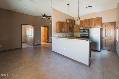 326 COATES DRIVE DUPLEX_WEB-1