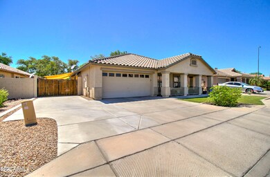 2852 S 96th St-2