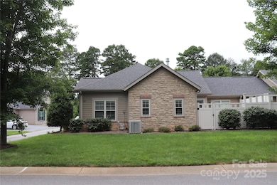 805C Wynnshire Dr unit C, Hickory, NC 28601 - photo 4