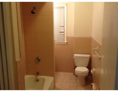 67 Nichols St, Everett, MA 02149 - photo 4