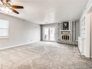 1308 NE 22nd St, Moore, OK 73160 - photo 5