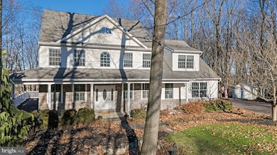 9040 Airfield Ct, Kempton, PA 19529 - photo 2