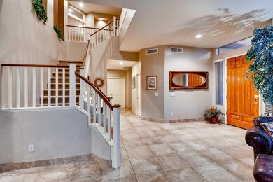 05 - Foyer