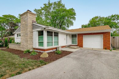 263 S Boyd Ave, Elmhurst, IL 60126 - photo 3