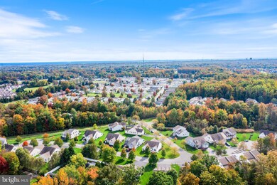 912 Belmont Ln, Garnet Valley, PA 19060 - photo 7