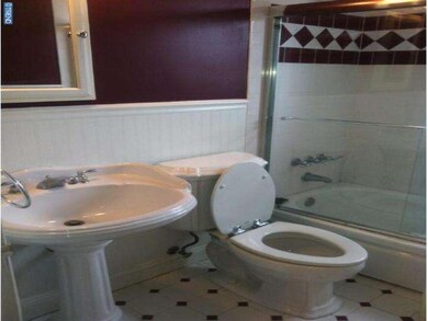 105 E 38th St, Wilmington, DE 19802 - photo 4