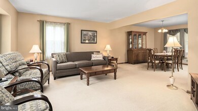 10 Loveland Ct, East Windsor, NJ 08512 - photo 4