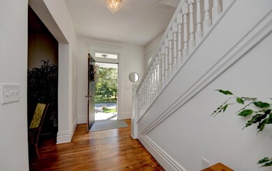 Foyer (2)