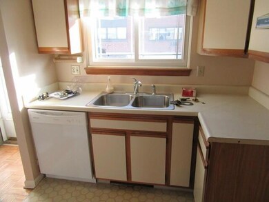 63 Geneva St, Pawtucket, RI 02860 - photo 7