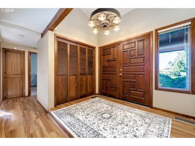 Entrance/Foyer