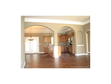 1002 Charlet Ridge Dr, Floyds Knobs, IN 47119 - photo 6