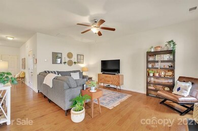 2097 Shady Pond Dr, Clover, SC 29710 - photo 5