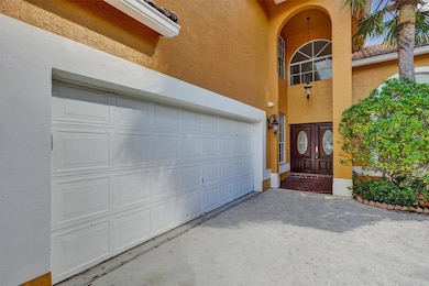 10902 Tamoron Ln, Boca Raton, FL 33498 - photo 3