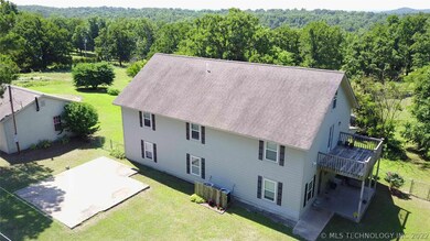 Lovely Home with extra parking, deck, zoned heat a