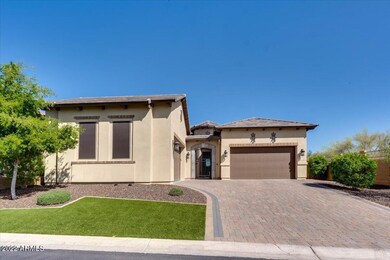 05-5Front of home